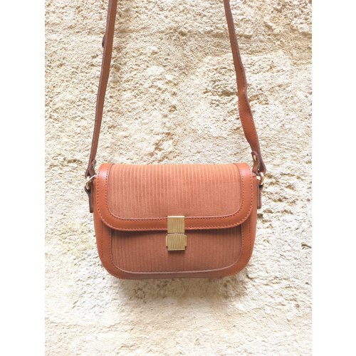 sac claris camel